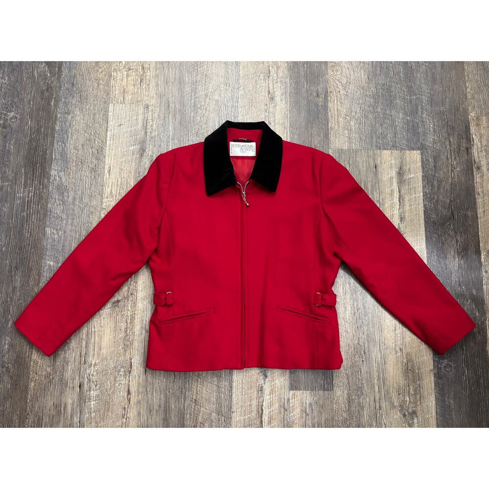 International Scene Red Zip Up Jacket Black Velvet Collar Size 12 Made in Russia